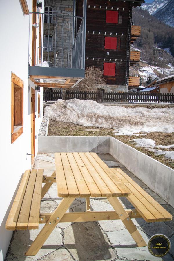 Ferienwohnungen Haus Alte Baeckerei 란다 외부 사진