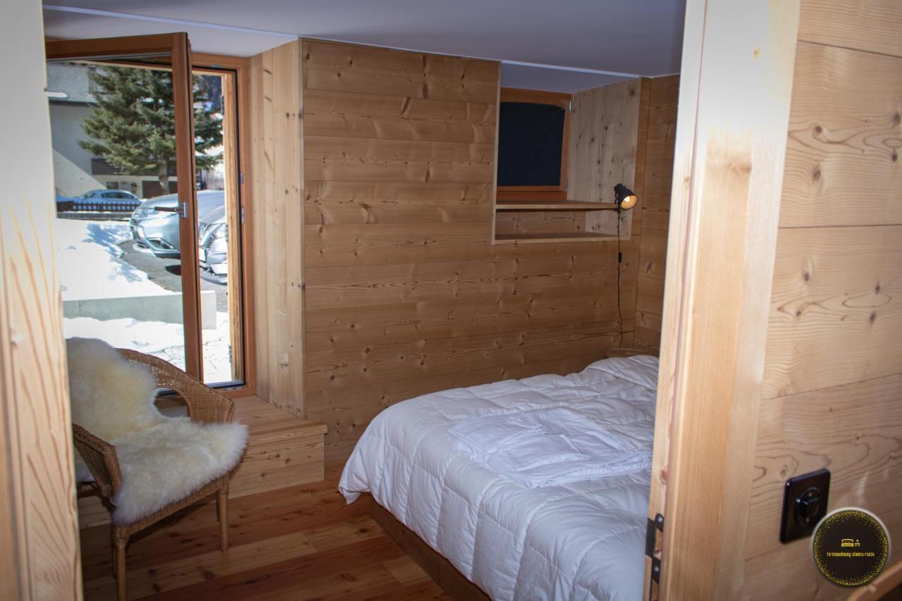 Ferienwohnungen Haus Alte Baeckerei 란다 외부 사진