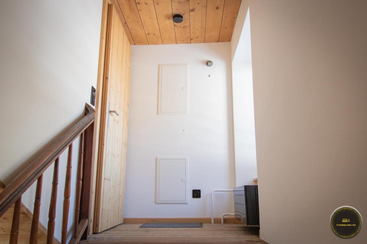 Ferienwohnungen Haus Alte Baeckerei 란다 외부 사진